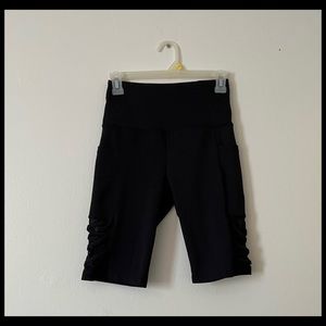 black biker shorts